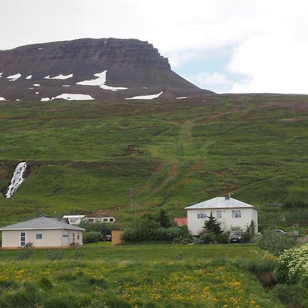 Granastathir Guesthouse Húsavík Esterno foto